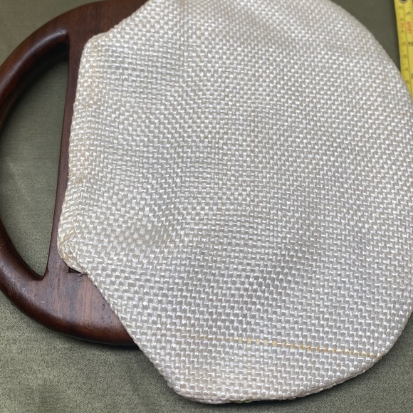 Vintage Woven Purse with Wood Clasp Handle Mid Century Style Handbags - Picture 2 of 16